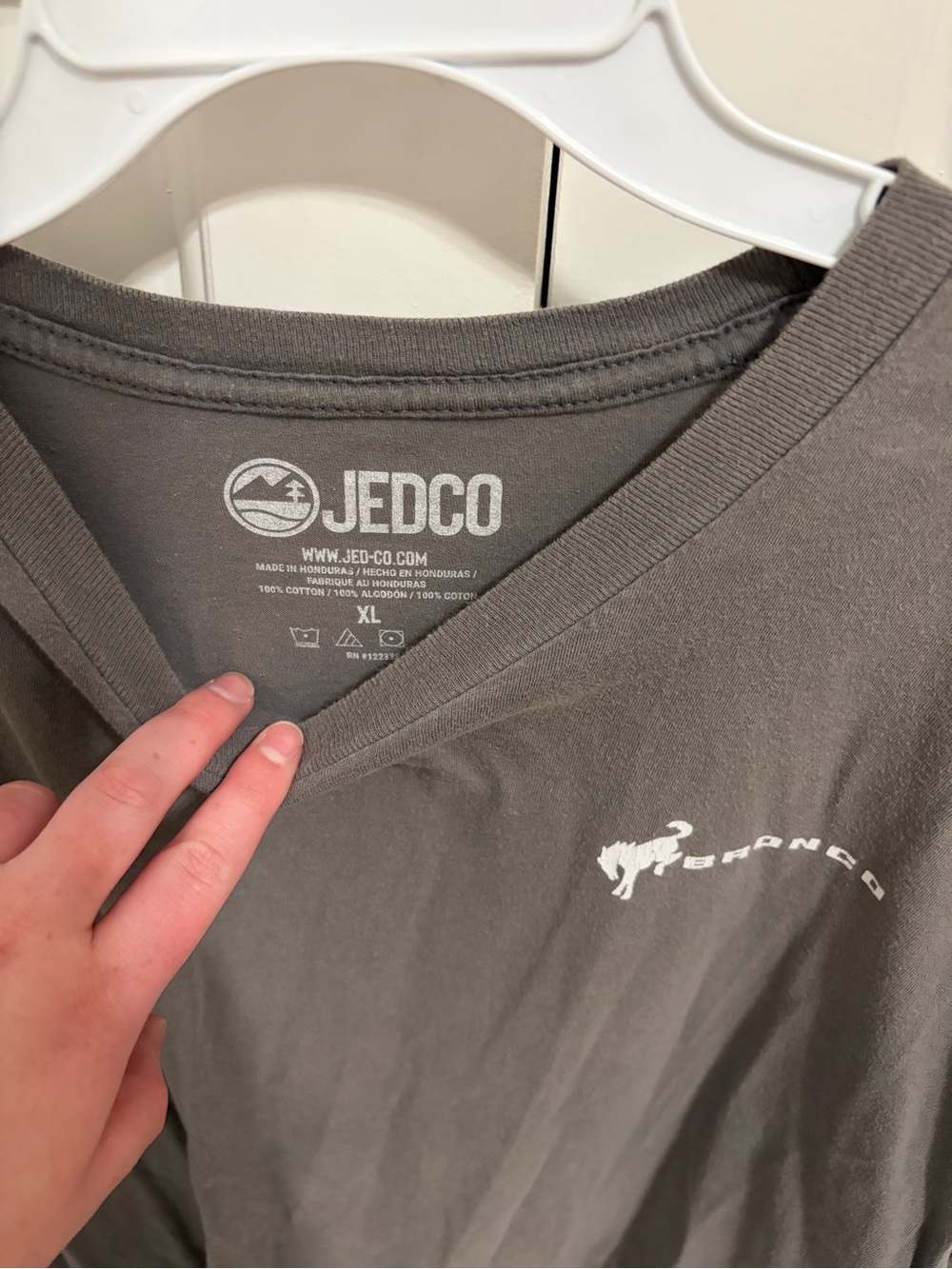 Jedco blue bronco with puppies tee shirt - Picture 2 of 3